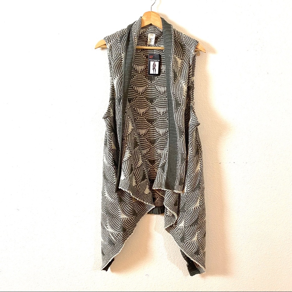 NWT Lildy Boho Printed Sweater Vest Green Ivory L